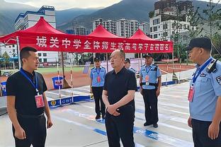 天空预测本轮英超：西汉姆0-1曼联 利物浦0-1阿森纳 狼队1-1蓝军